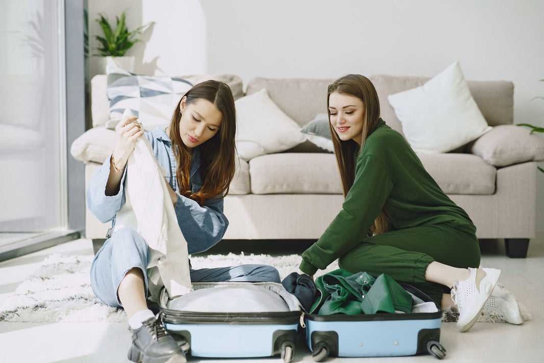 Desk, Gate, Drinks: Women’s Travel Tops That Handle It All - THE KNO