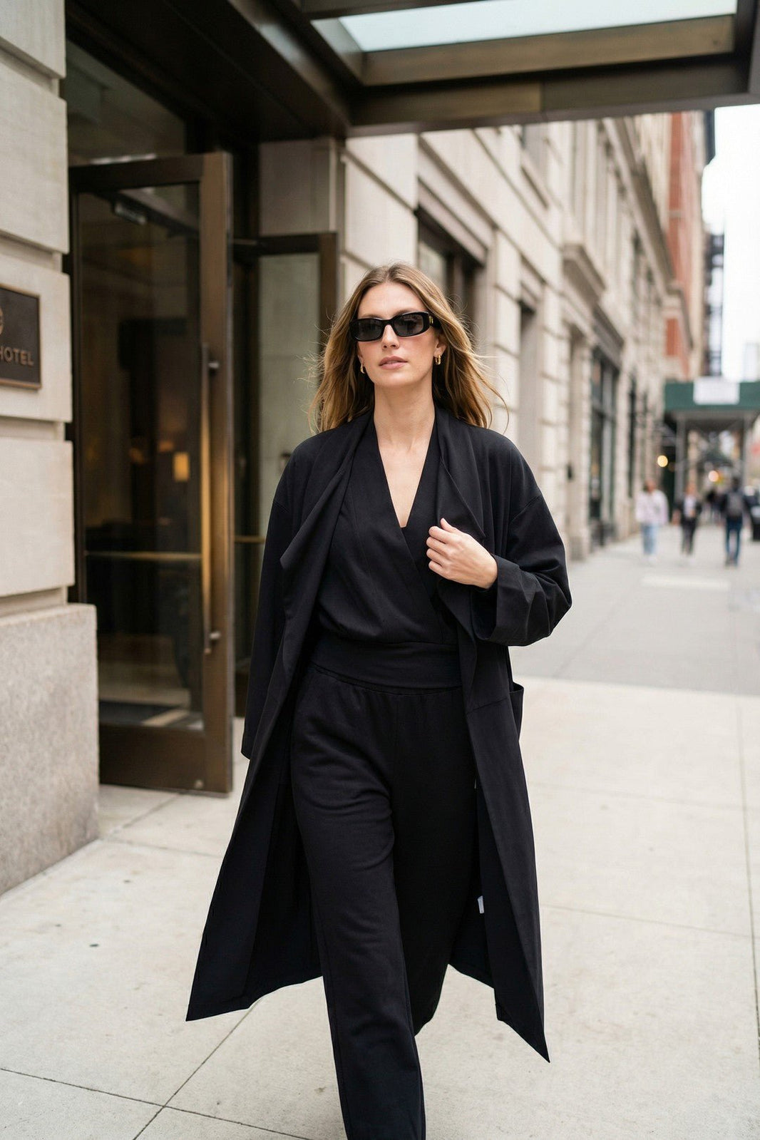 How to Style Smart Casual Layers for the Office and Airport - THE KNO