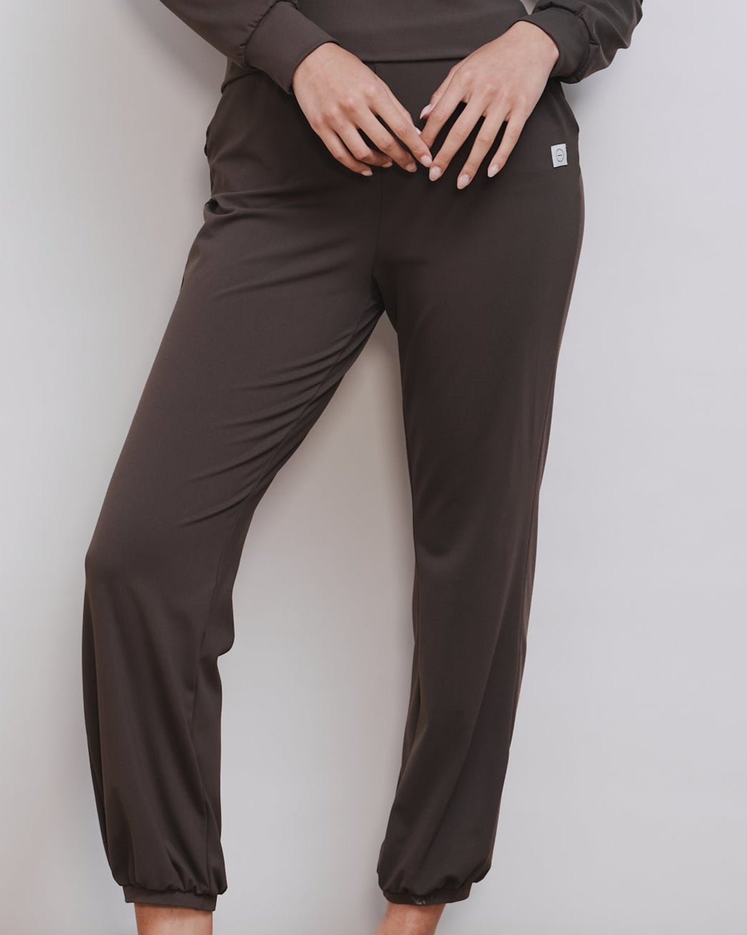 Court Sport Stretch Jogger - THE KNO