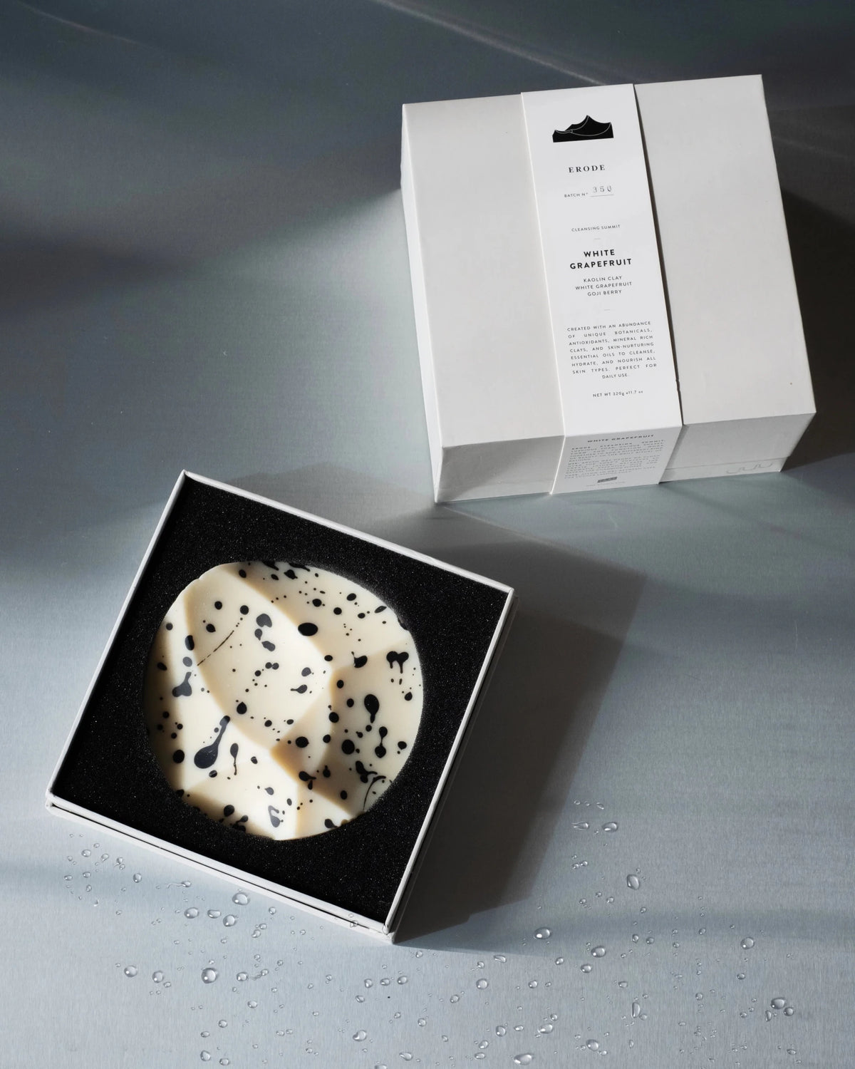 Erode Sculptural Soap + Bouton Base — White Grapefruit - THE KNO