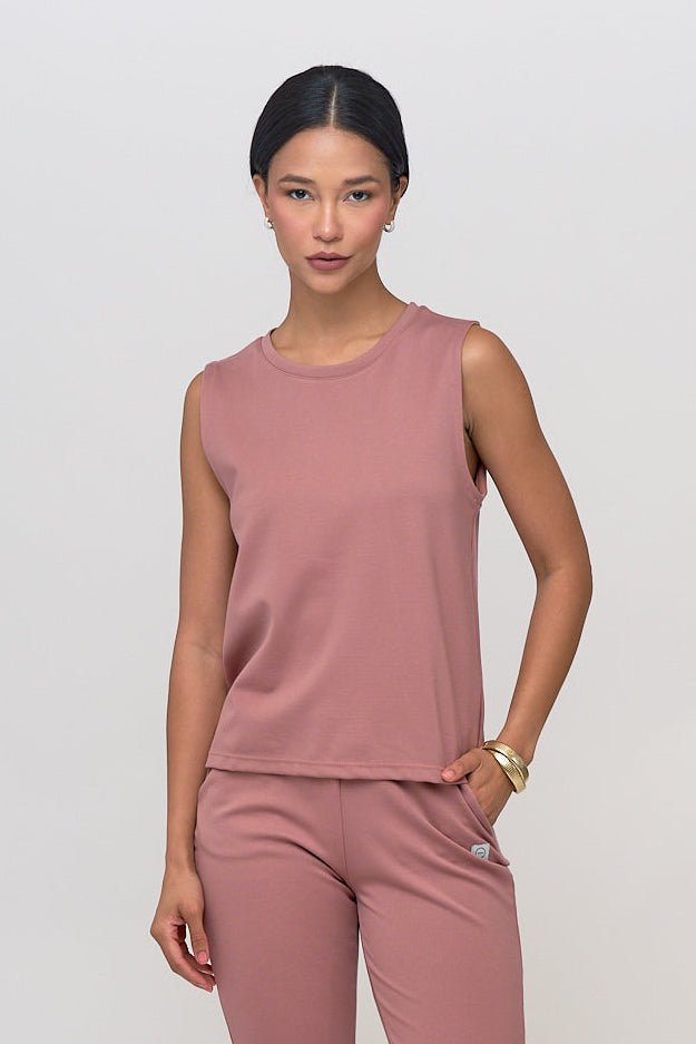 Jet set tank top for women with sleek and modern fit scoop neck sleeveless tank top in Sedona, a dusty rose. 