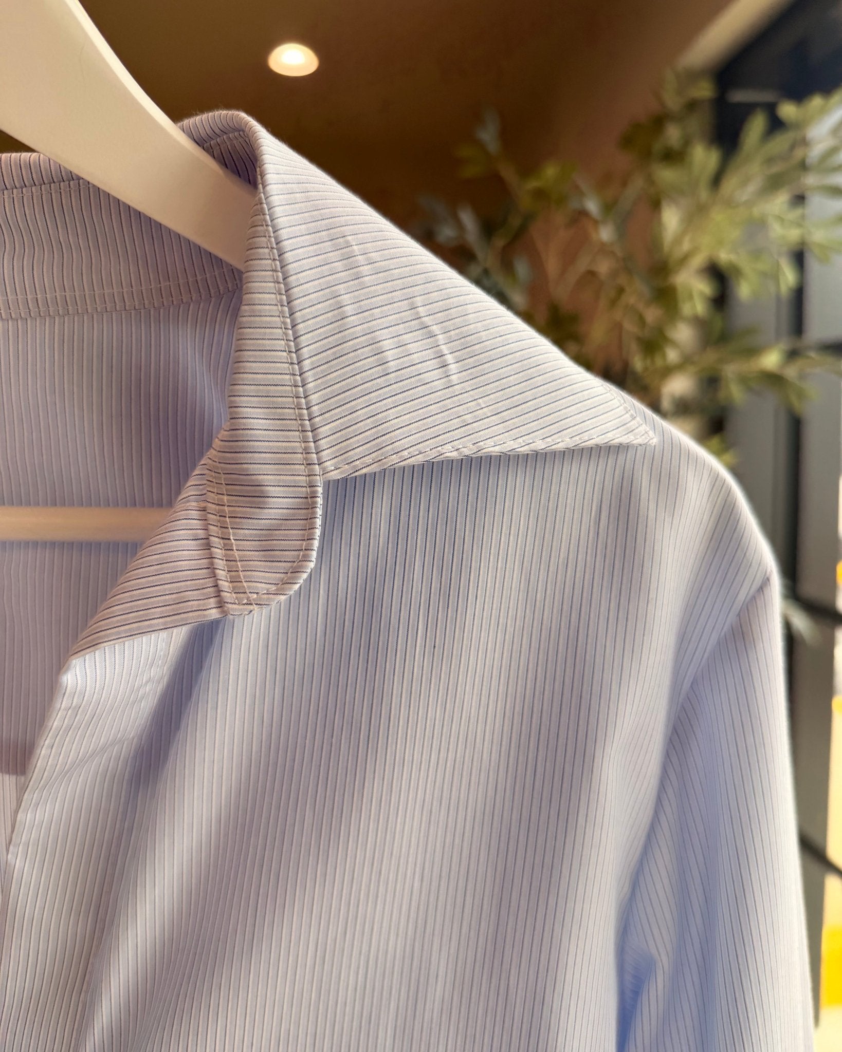 No-Button Button Down - THE KNO