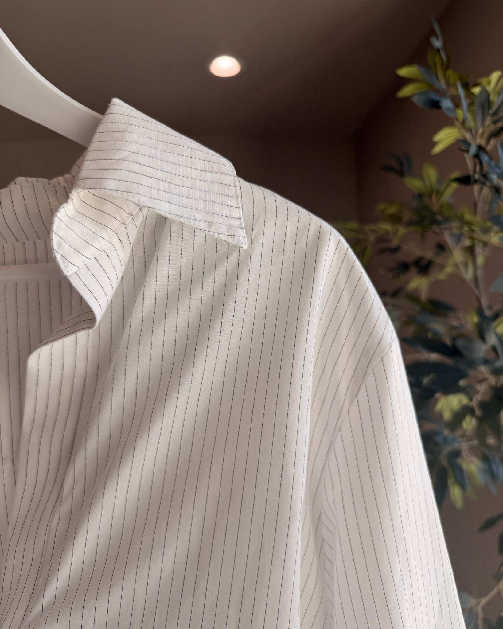 No-Button Button Down - THE KNO